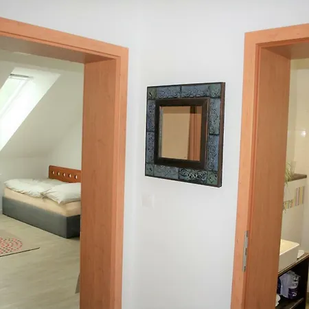 Design -garden & Comfort * Μπρατισλάβα